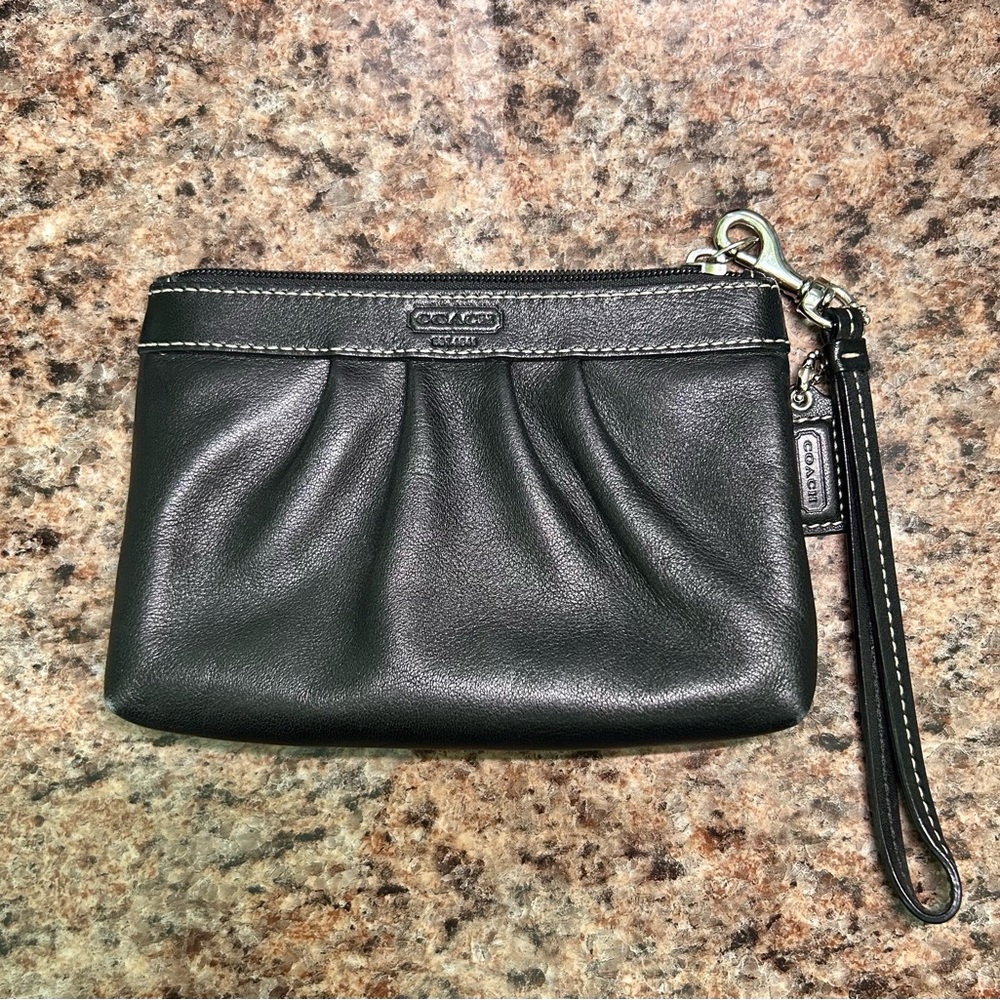 Coach Black Leather Wristlet - Picture 7 of 7